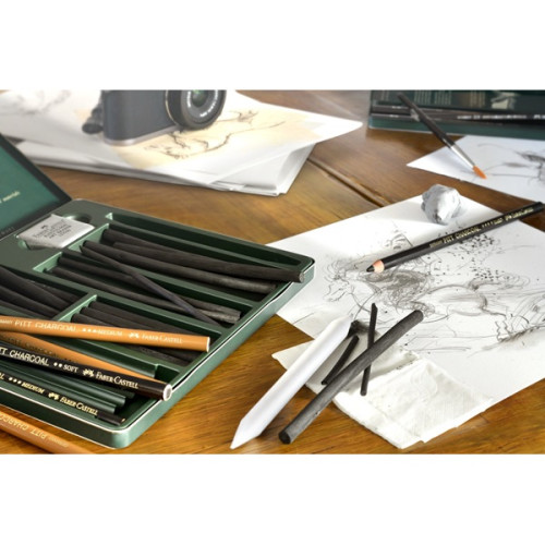 Σετ Pitt Charcoal 24τεμ 112978 Faber Castell